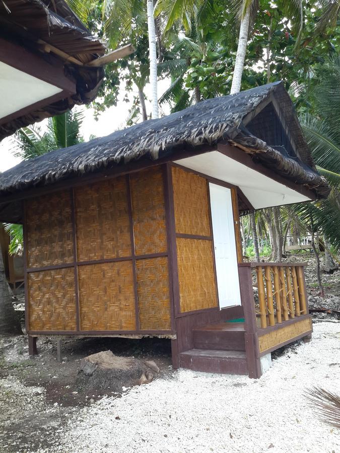 La Isla Bonita Talikud Island Beach Resort Samal Buitenkant foto