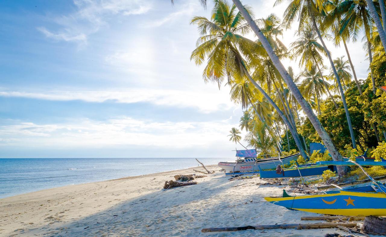 La Isla Bonita Talikud Island Beach Resort Samal Buitenkant foto